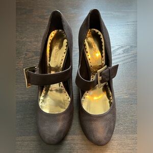 BCBGirls Brown Leather Wedge with Strap Buckle Sz 8.5